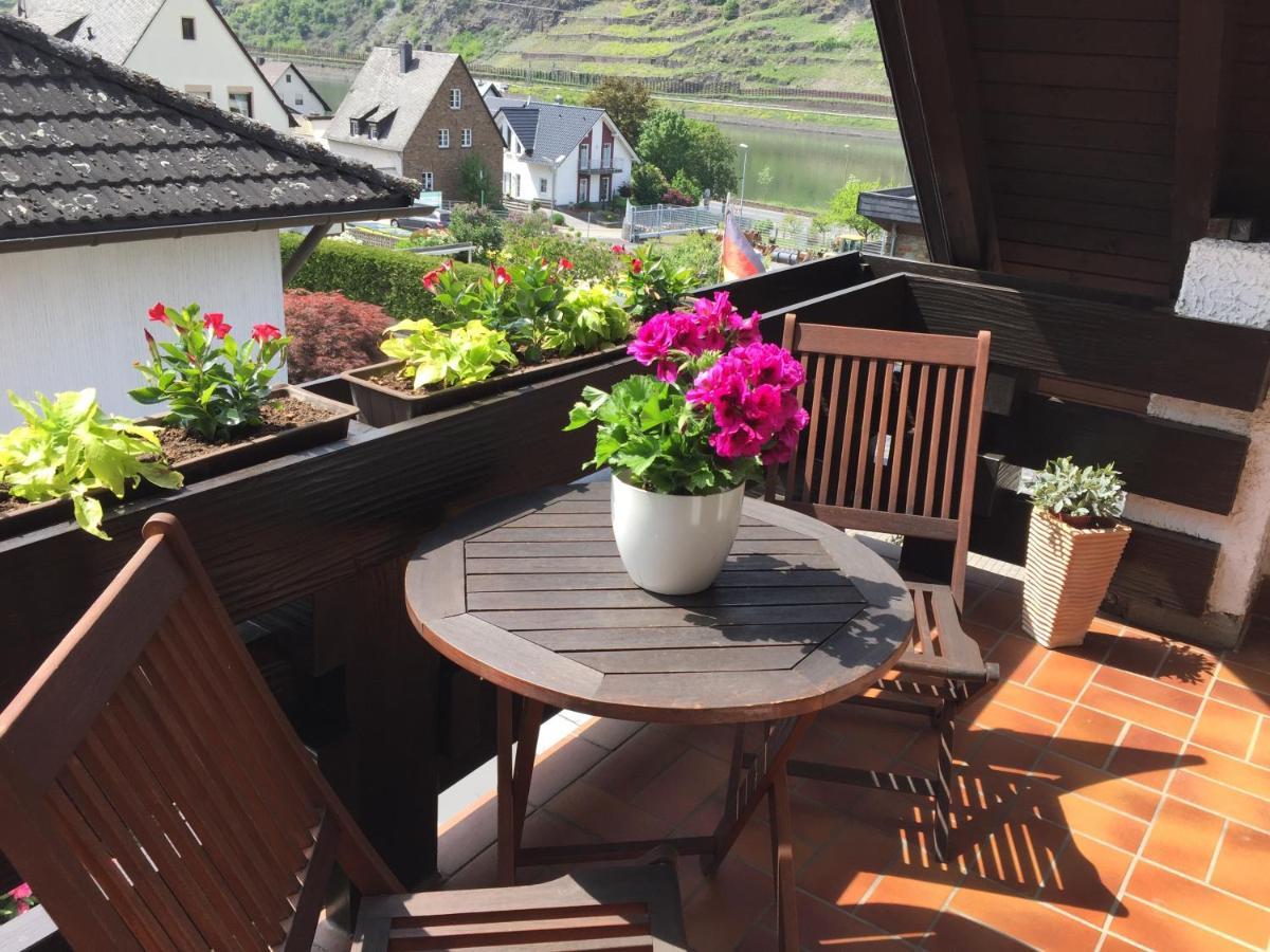 Ferienwohnung Unter Dem Schild Oberfell Luaran gambar