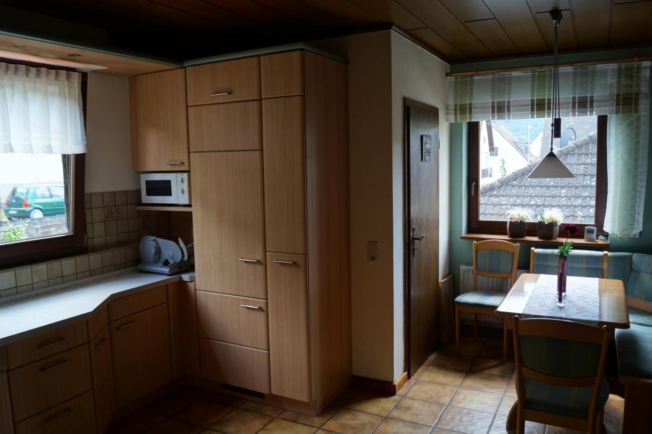 Ferienwohnung Unter Dem Schild Oberfell Luaran gambar