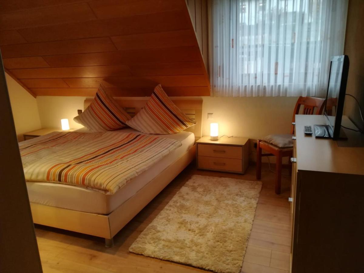 Ferienwohnung Unter Dem Schild Oberfell Luaran gambar
